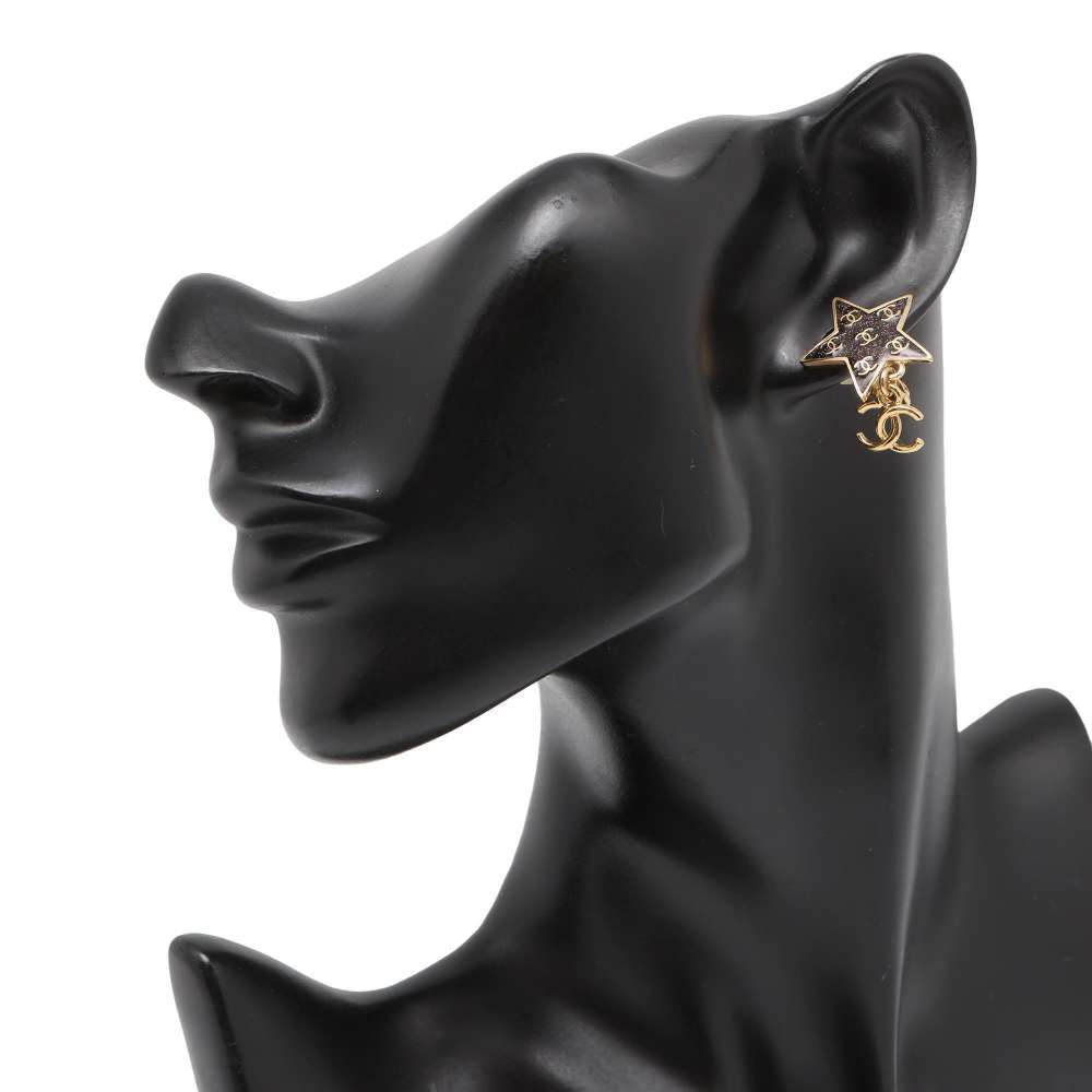 CHANEL CC Logo Star Motif Earrings Black Metal