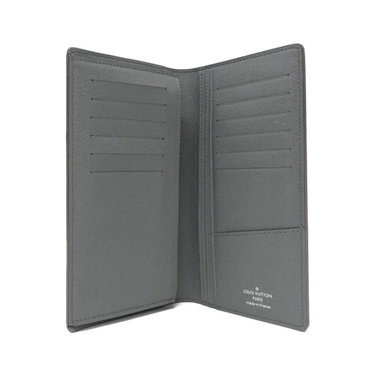 Louis Vuitton Taiga Portefolio Braza M32653 Wallet