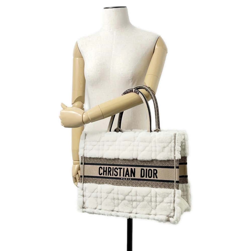 Dior Book tote Ivory/Beige M1296ZMBU M15I Boa Canvas Size Medium