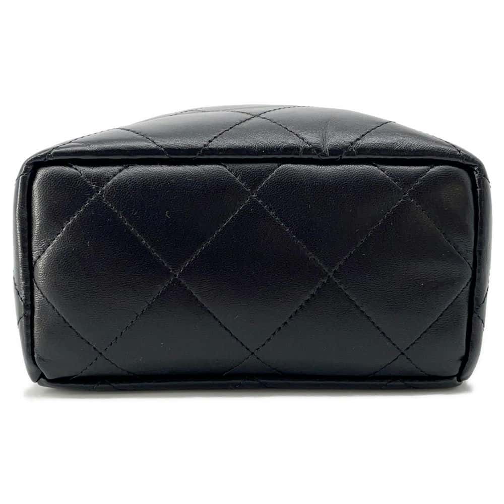 CHANEL 22 ChainShoulder Black AS3793 Lambskin Size Mini