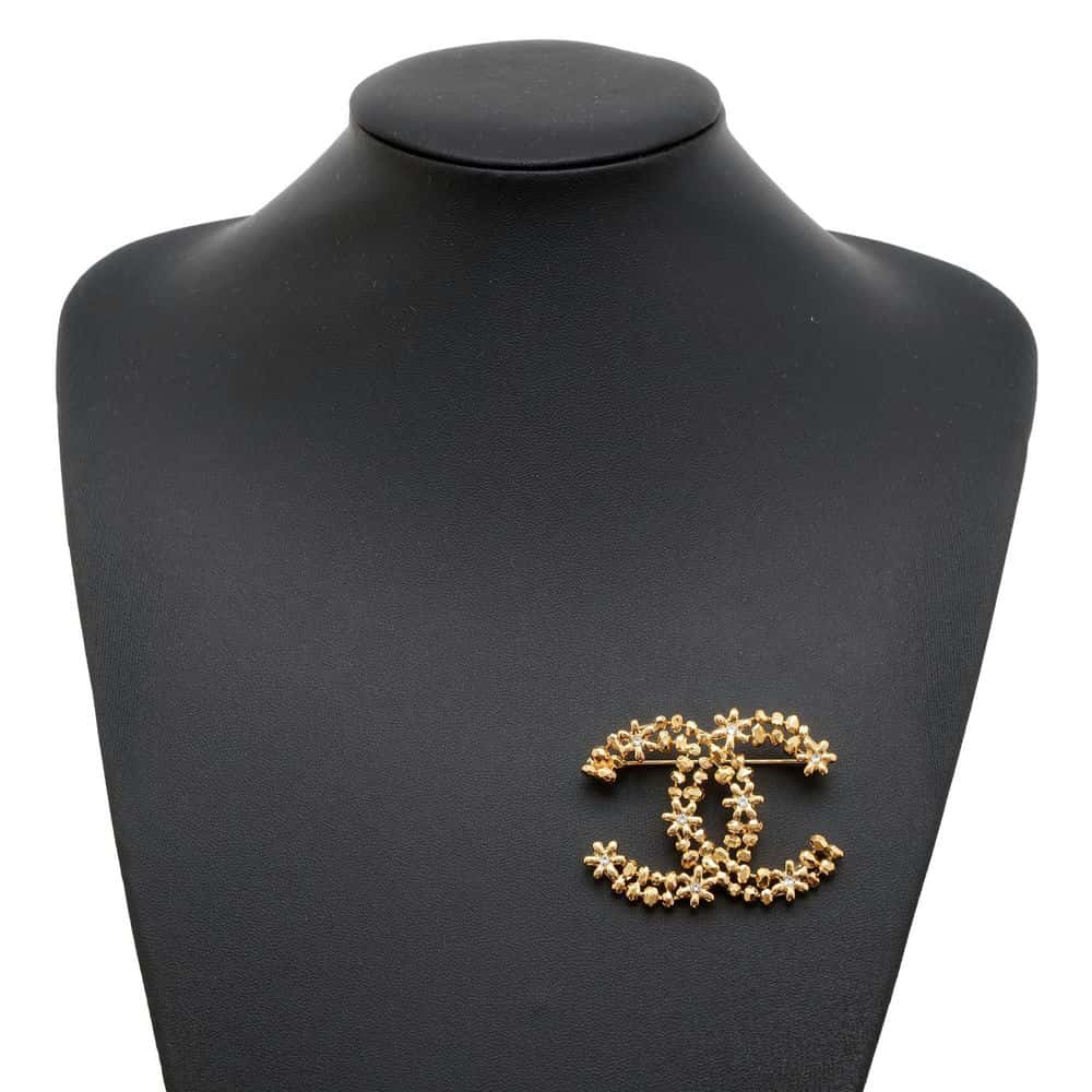 CHANEL CC Logo Brooch Gold ABB335 Metal Rhinestone