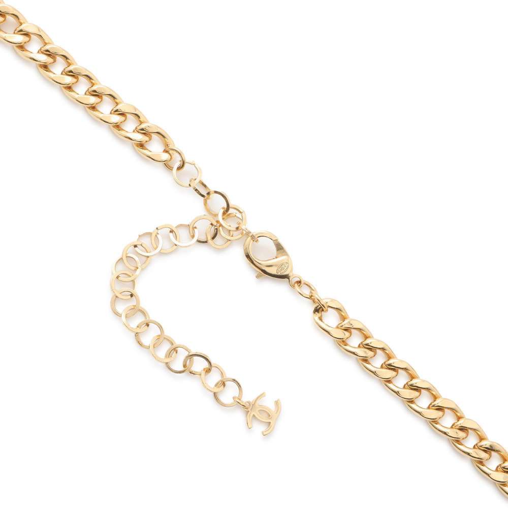 CHANEL CC Logo ChainBelt Gold/White Metal Enamel
