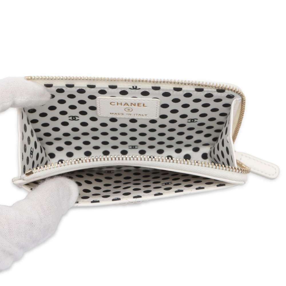 CHANEL Fragment case White AP3665 Lambskin
