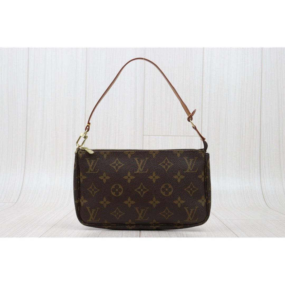 Good ( Rank AB)｜LV Monogram Pochette Accessoires Vintage Model｜25013112