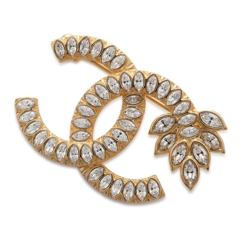 CHANEL CC Logo Brooch Gold Gold Plated