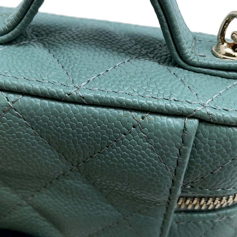 CHANEL Small Vanity Shoulder Bag Green AP2503 Caviar Leather