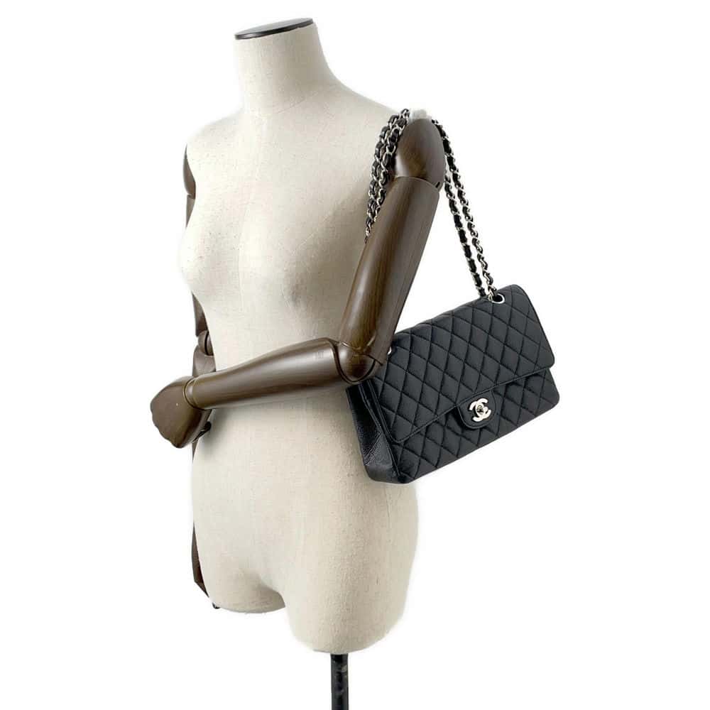 CHANEL Matelasse W Flap ChainShoulder Bag Black A01112 Caviar Leather Size 25
