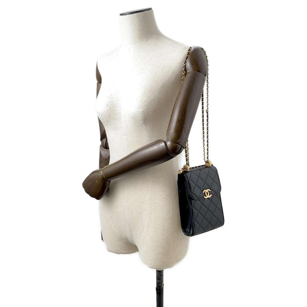 CHANEL Phone Folder Matelasse ChainShoulder Black AP2291 Shiny Calf Leather