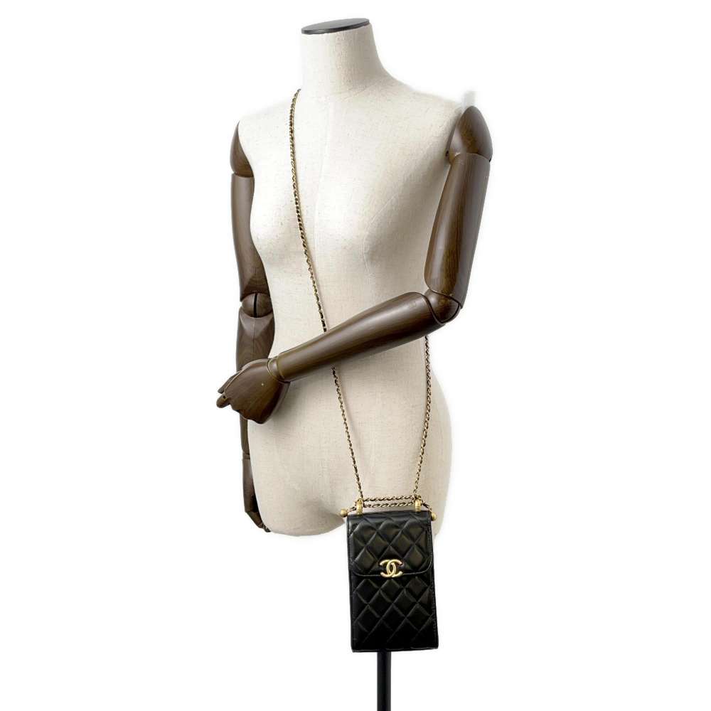 CHANEL Phone Folder Matelasse ChainShoulder Black AP2291 Shiny Calf Leather