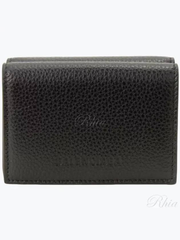 Luxury Balenciaga  Essential Small Grained Leather Half Wallet Black