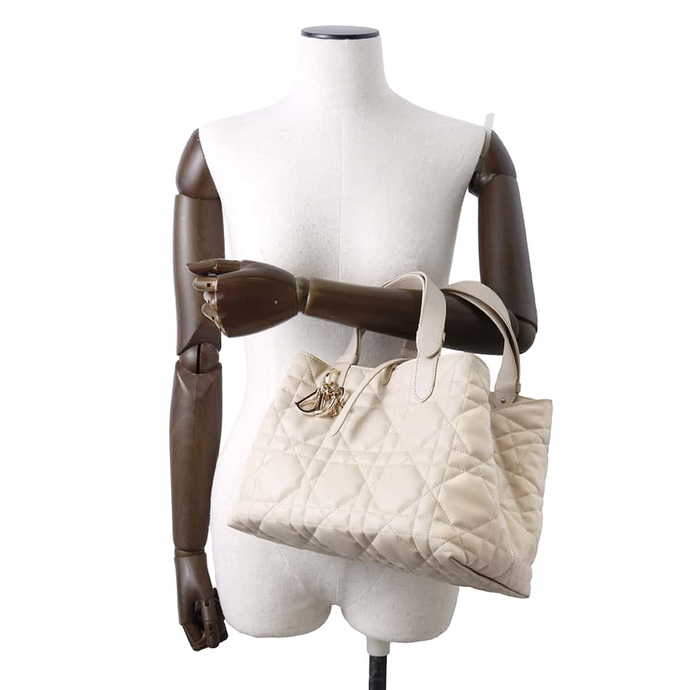 Dior TuJules Macro Cannage Bag Beige M2821OSHJ Calf Leather Size Medium