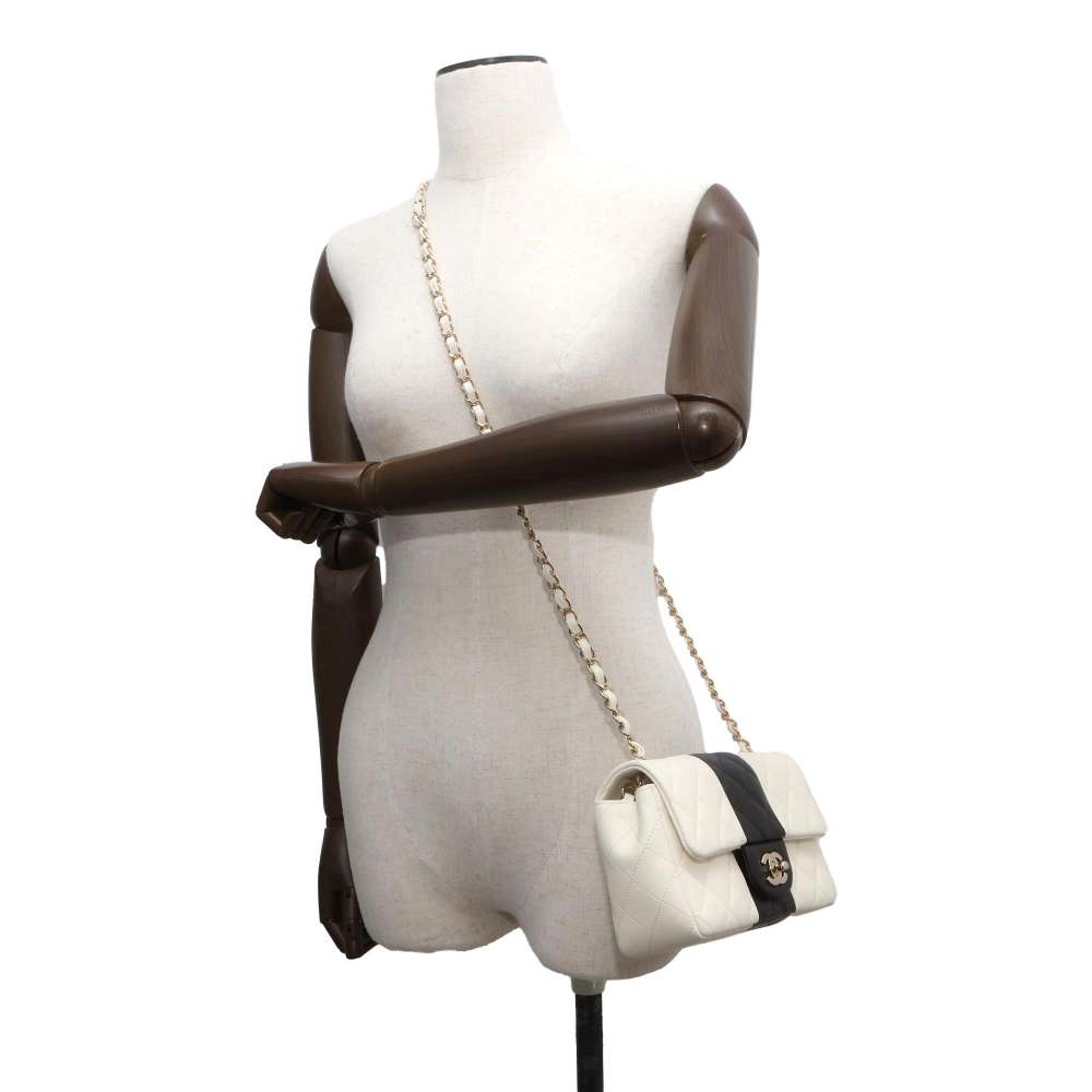 CHANEL Mini Matelasse ChainShoulder Bag Black/White A69900 Lambskin Size 20