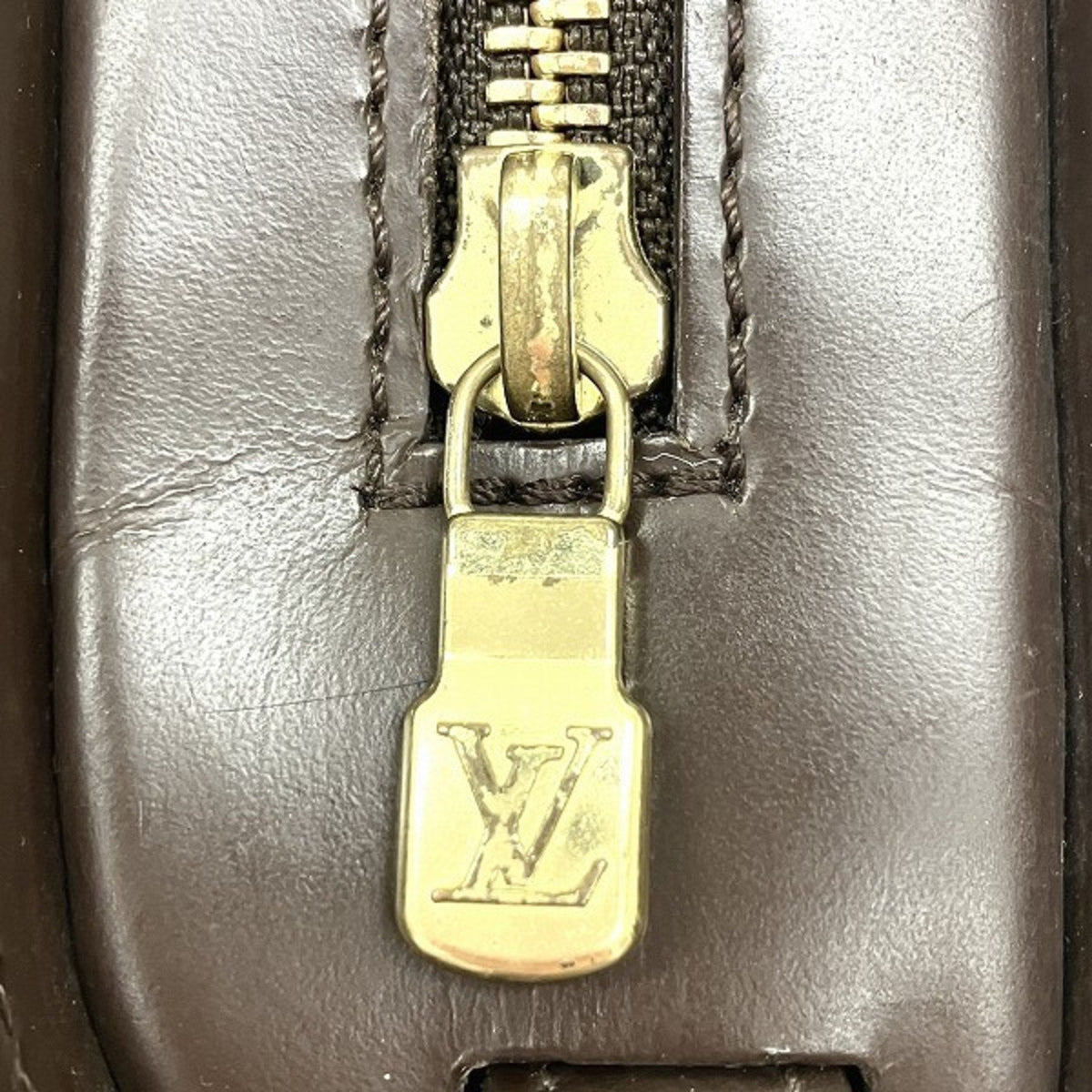 LOUIS VUITTON Saint Louis Clutch Bag