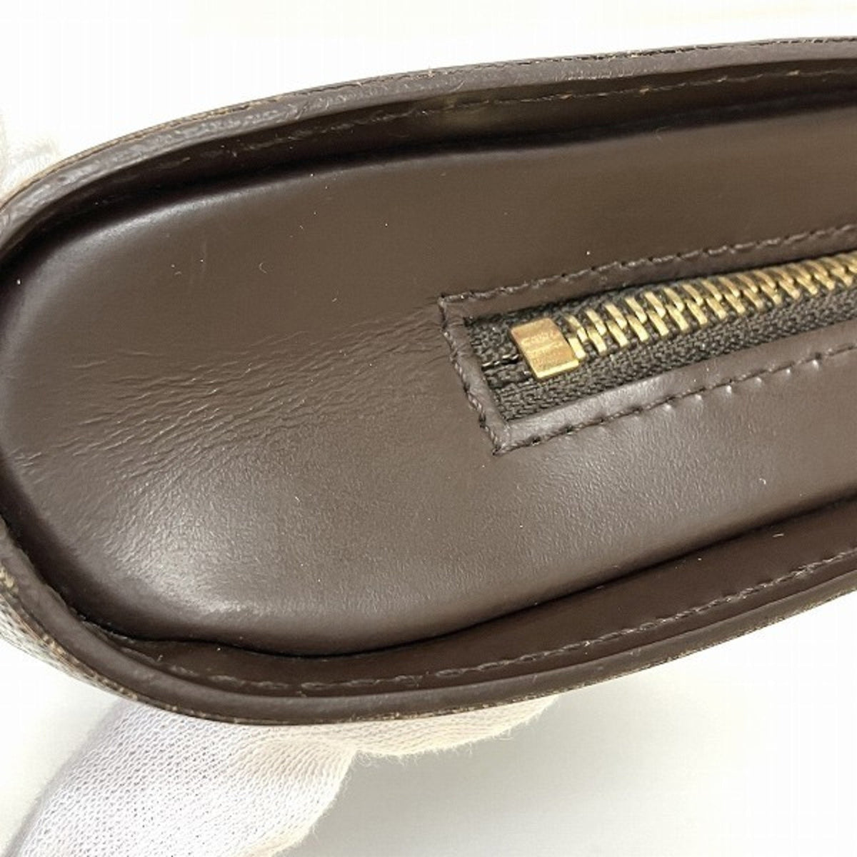 LOUIS VUITTON Saint Louis Clutch Bag