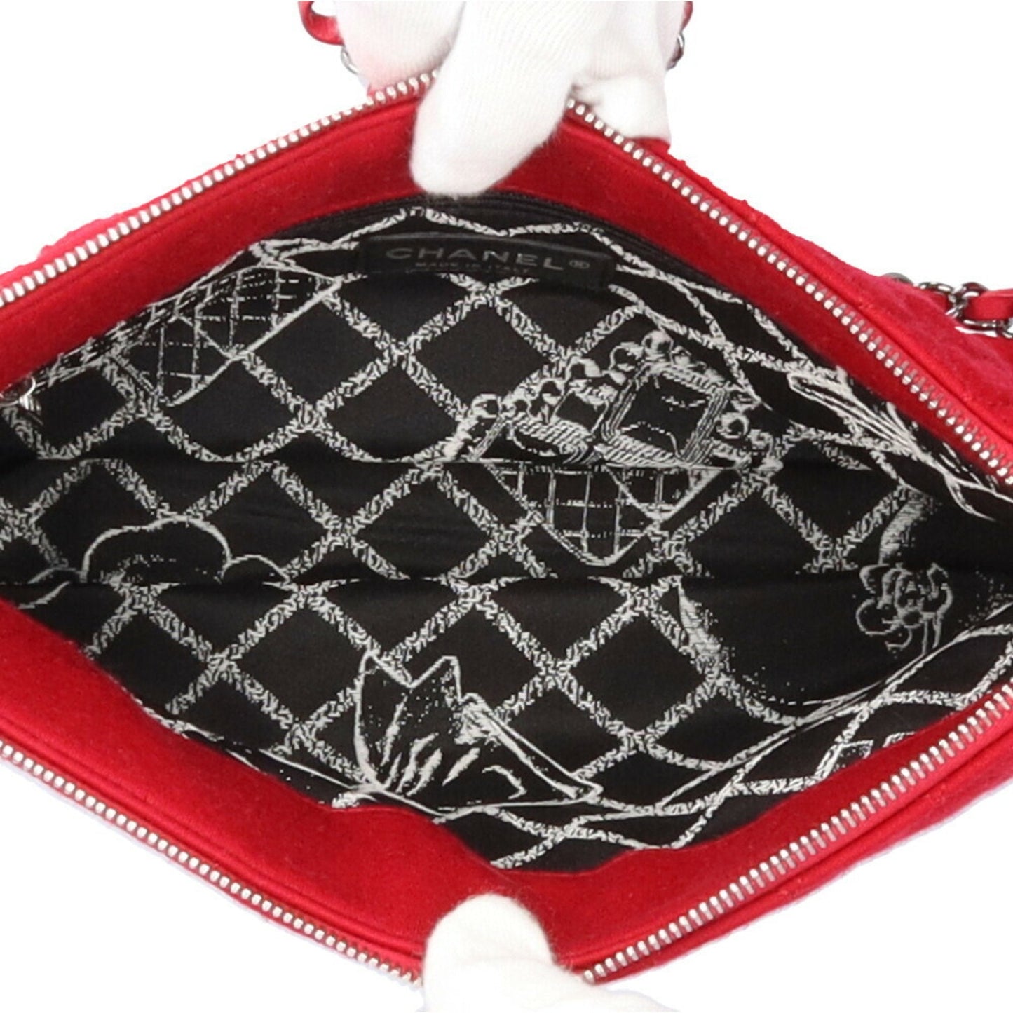 CHANEL Shoulder Bag