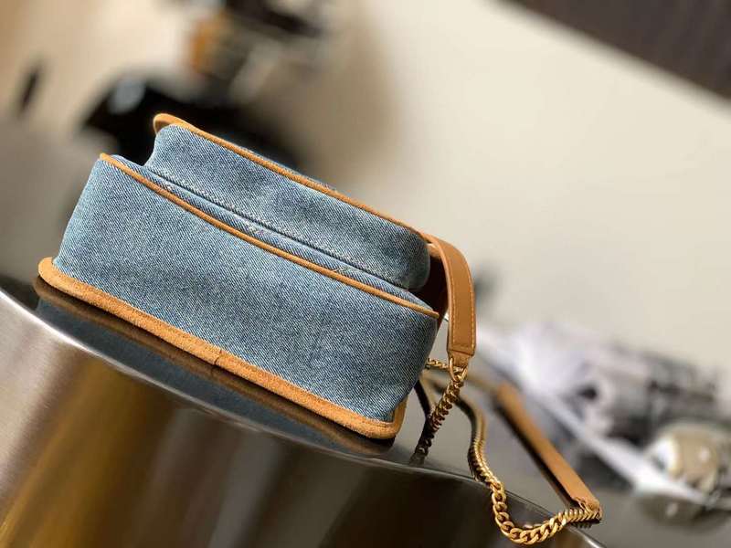 Yves Saint Laurent - Bags - The Wells Bags  400