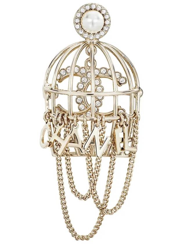 CC Crystal Pearl Brooch Gold Chanel