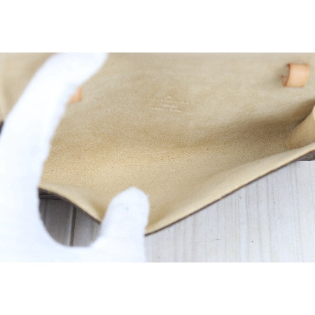 Very Good ( Rank A)｜LV Monogram Pochette Twin PM｜24081908