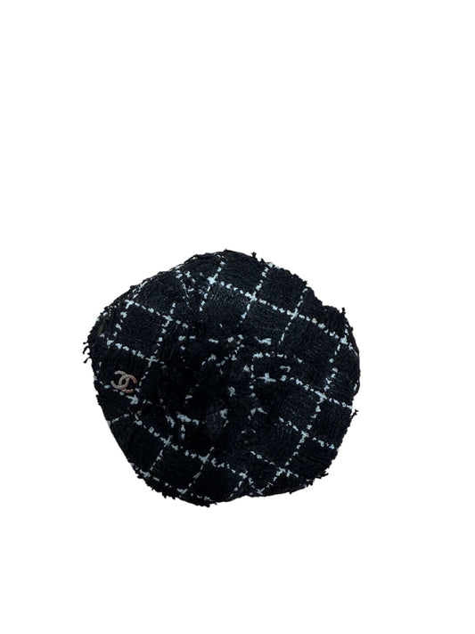 Chanel - broche camélia