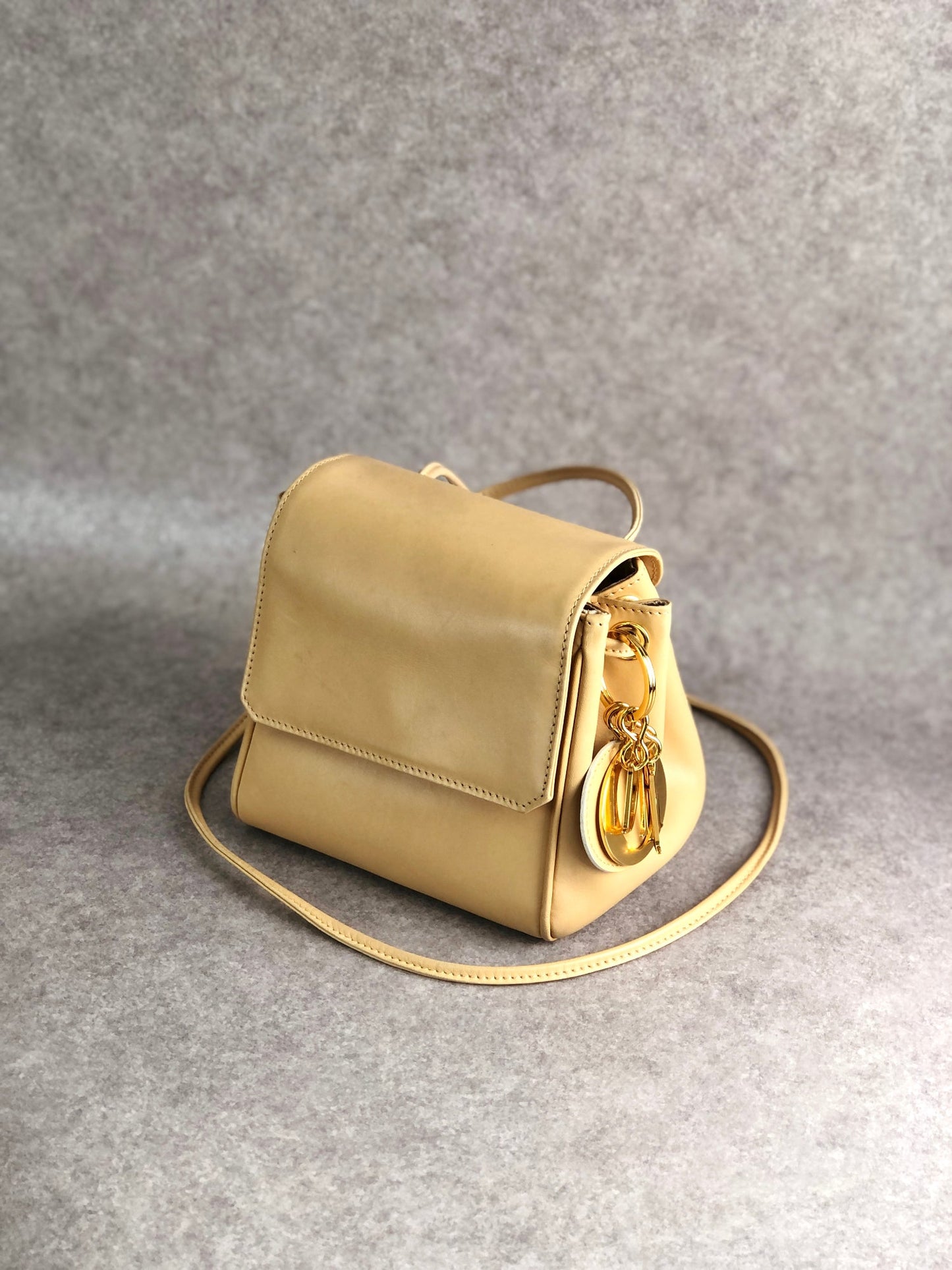 Christian Dior Dior Charm Small Shoulder bag Beige Vintage xx4gez