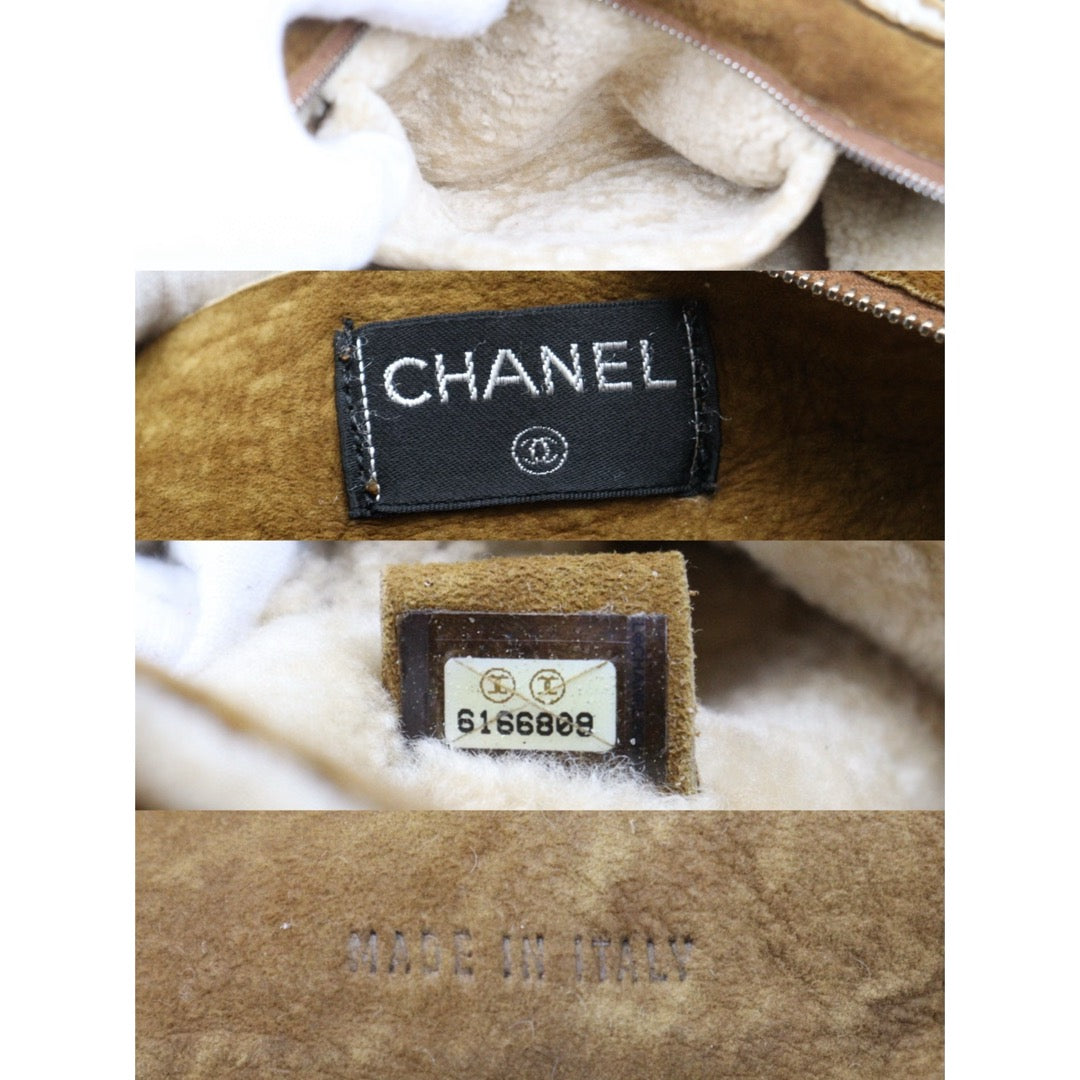 Good ( Rank AB)｜ CHANEL Suede Teddy Wool Shoulder Bag Brown Made In 2000-2002Year｜25051323