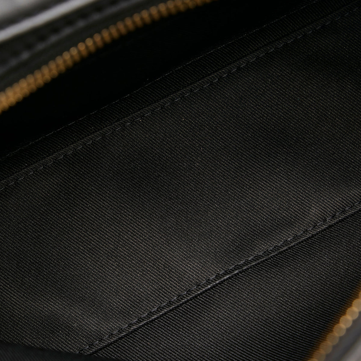 Louis Vuitton Saintonge Monogram Canvas