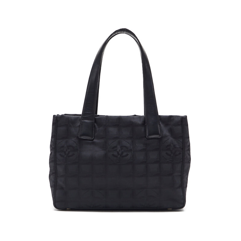 CHANEL  Loveel Line Tote Bag Nylon  Leather Black  's Bag Lady's Starting Bag  Bag Hybrid 【 Ship】 Nylon X Leather Black (Golden Tools) Lady's Starting Bag