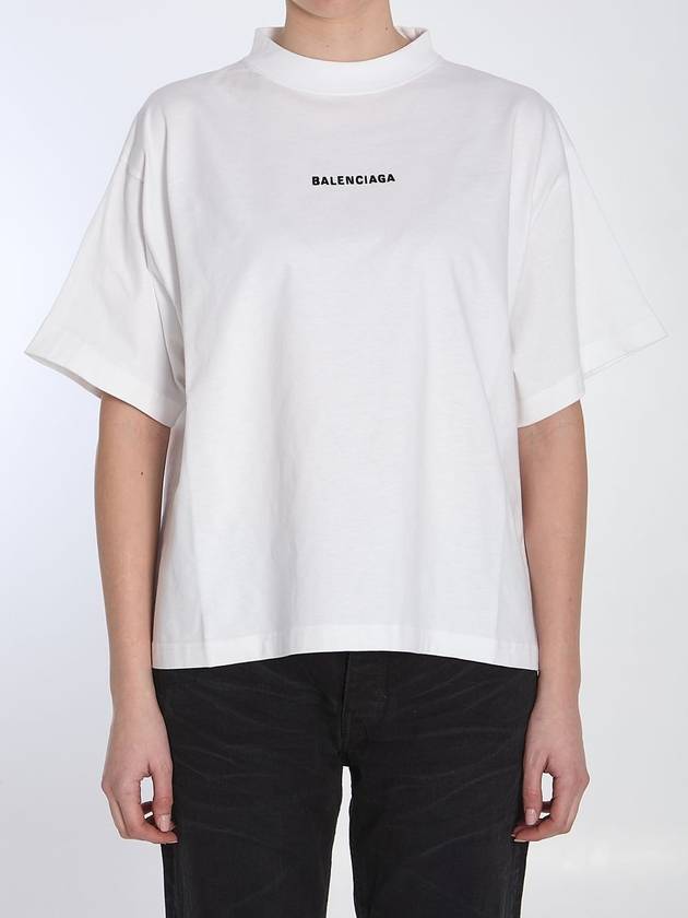Luxury Balenciaga  Cropped logo t-shirt