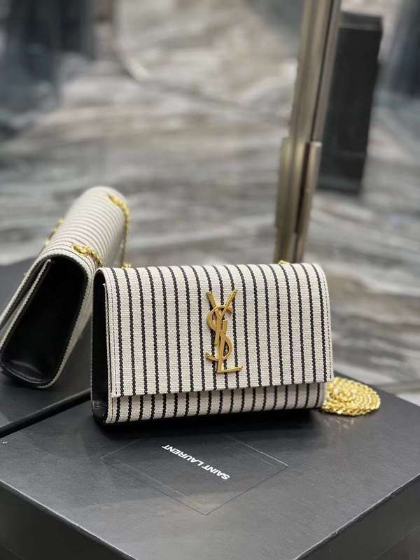 Yves Saint Laurent - Bags - The Wells Bags  580