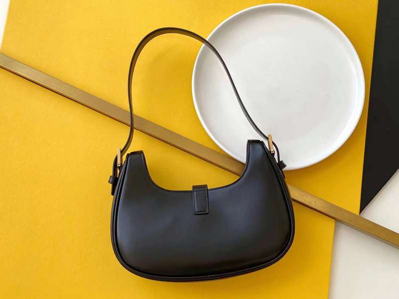 Yves Saint Laurent - Bags - The Wells Bags  186