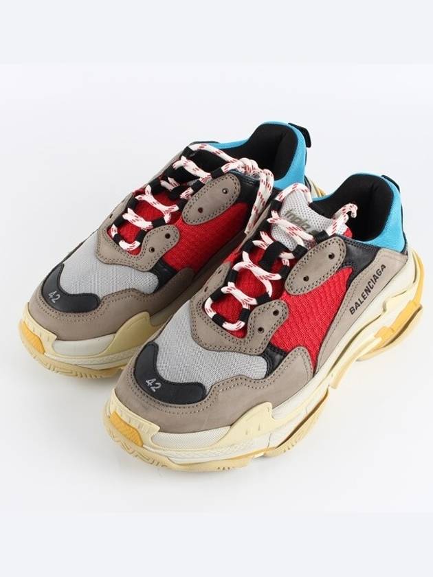 Luxury Balenciaga  triple s multi 42 270