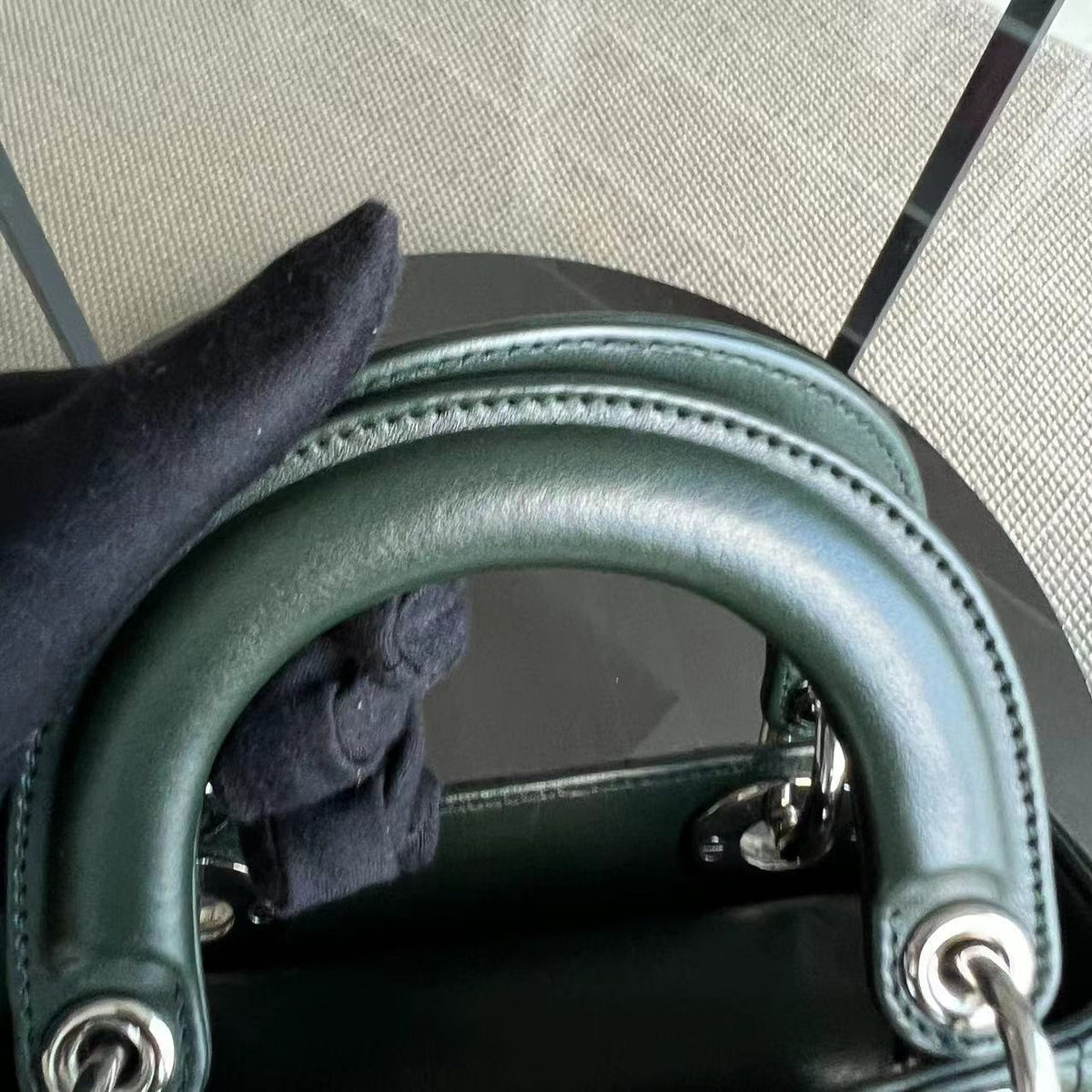 *Full set, Receipt* Lady Mini Lambskin Dark Green Silver Hardware Chain Strap