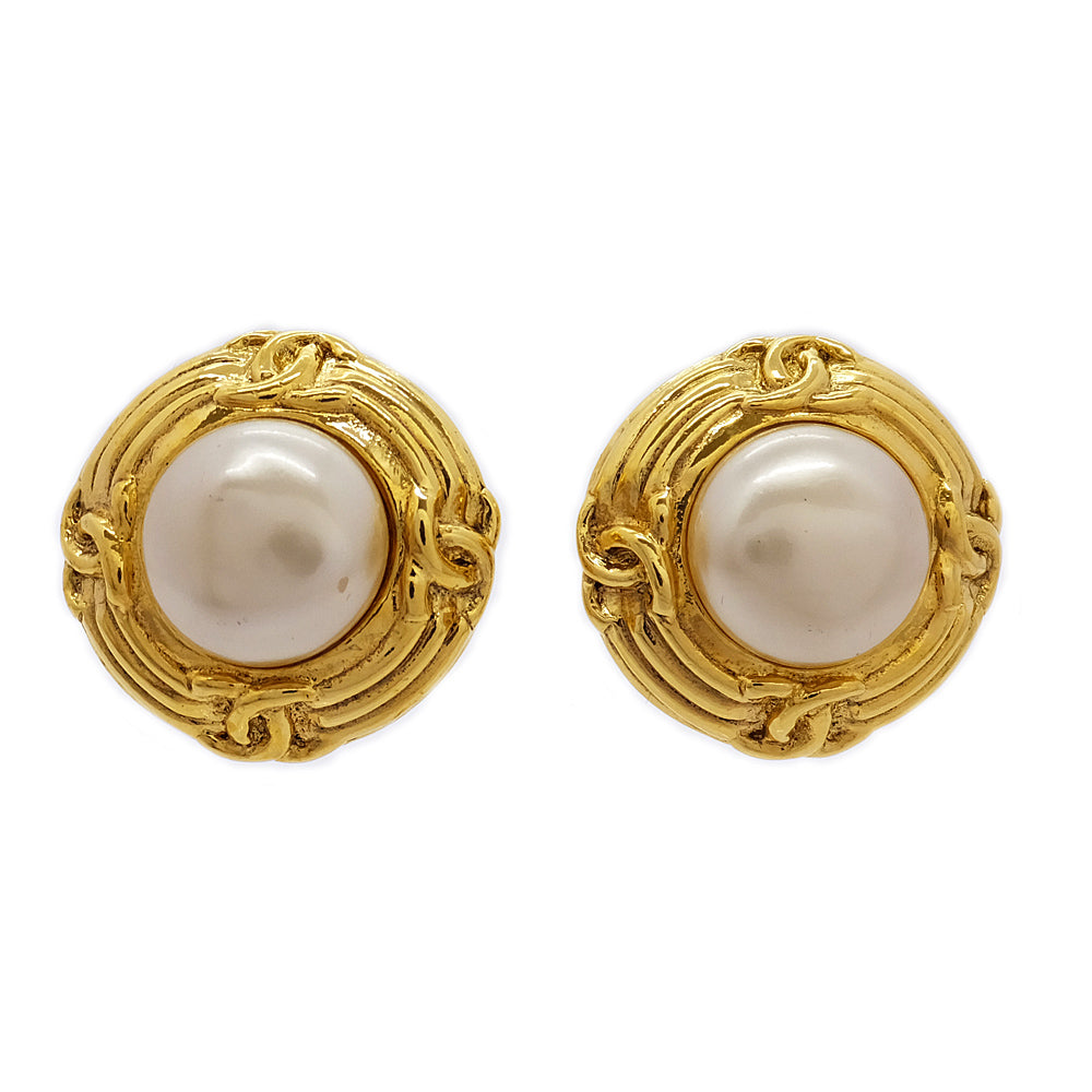 Chanel Earring 1 vs Coco G 93A Vintage Accessories Fashion  Small Earrings