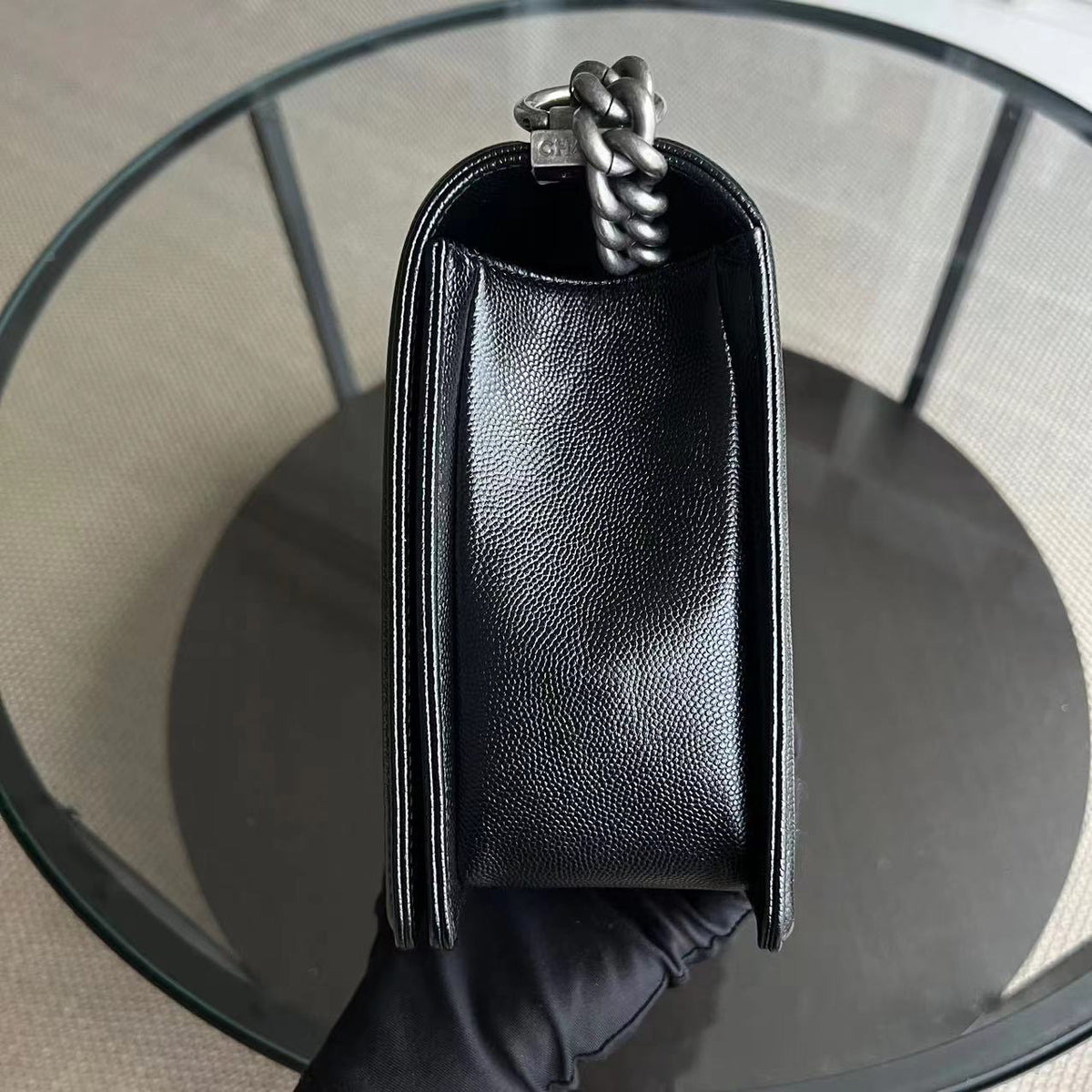 *Like New* Caviar New Medium Boy 28CM Quilted Grained Calfskin Black Ruthenium Silver Hardware Series 27