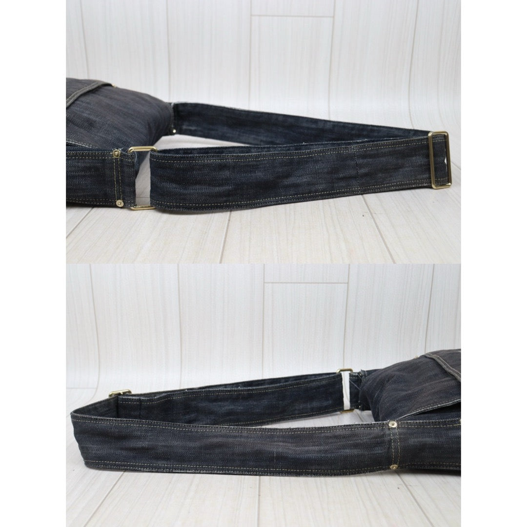 Good ( Rank AB)｜ CHANEL  Denim Blue Shoulder Bag Made in 2005-2006 Year｜P25012208