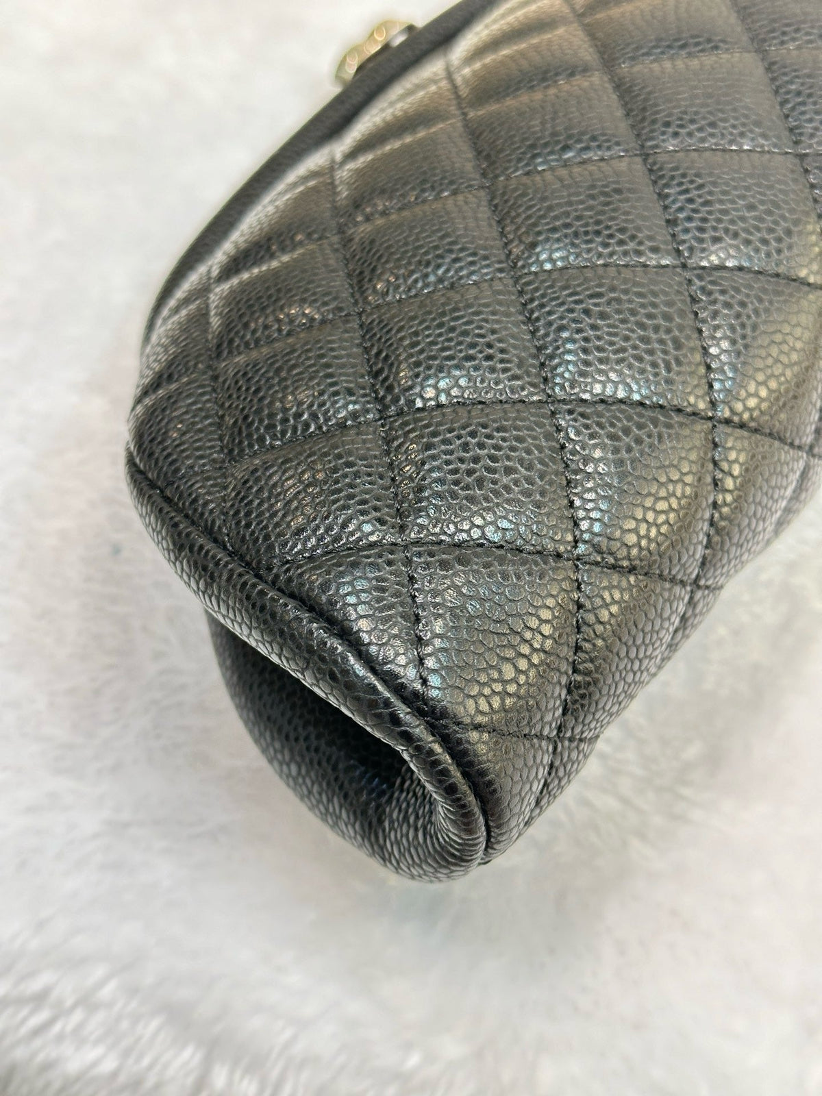 Chanel Quilted Timeless Kisslock Clutch Black Caviar SHW 1634 holo card