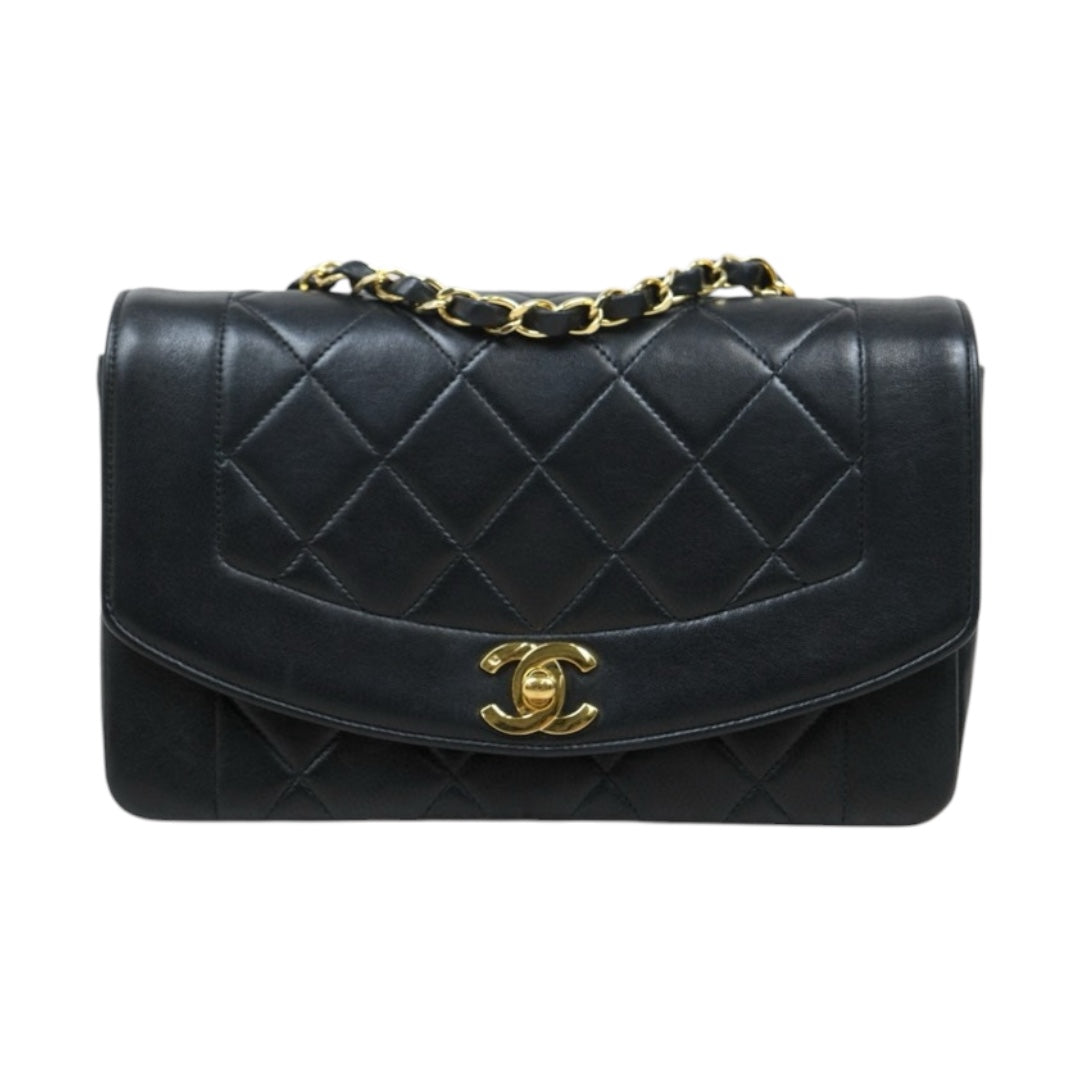 Good ( Rank AB)｜ CHANEL Matrasse Diana 22 Lamb Skin  Chain Bag Made in 1991-1994 Year｜P25031403
