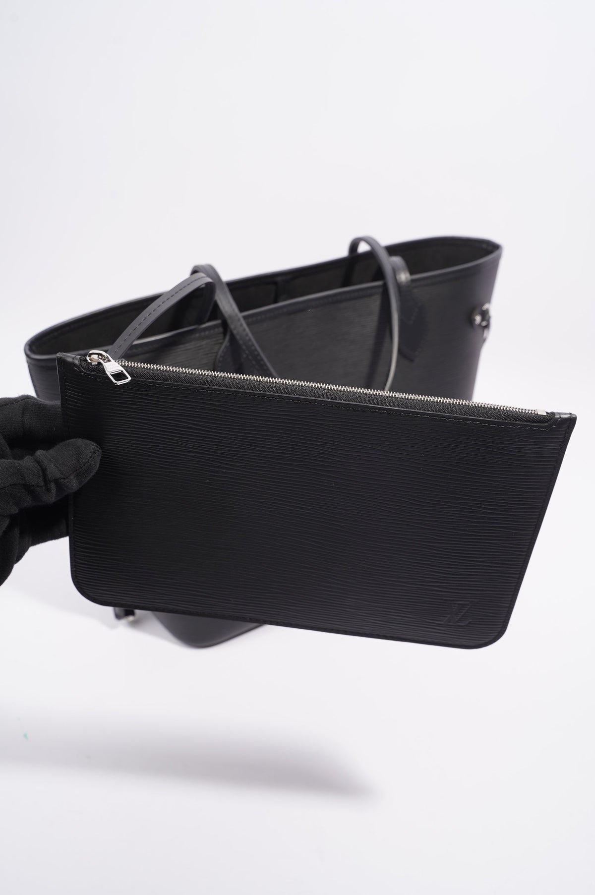 Louis Vuitton Neverfull Black Epi Leather MM