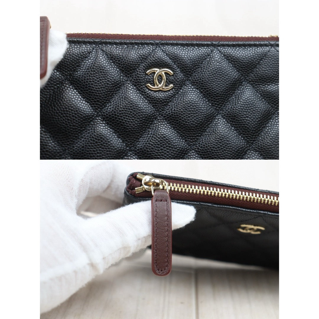 Very Good ( Rank A) ｜CHANEL Caviar Skin  Leather Calf Leather Card Holder Black Made In 2021 - 2022 Year｜V25030618