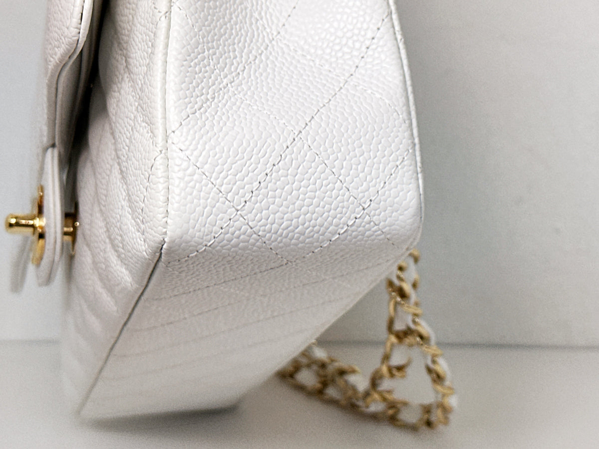 Chanel White Caviar Medium Classic Double Flap Bag 1350 holo card