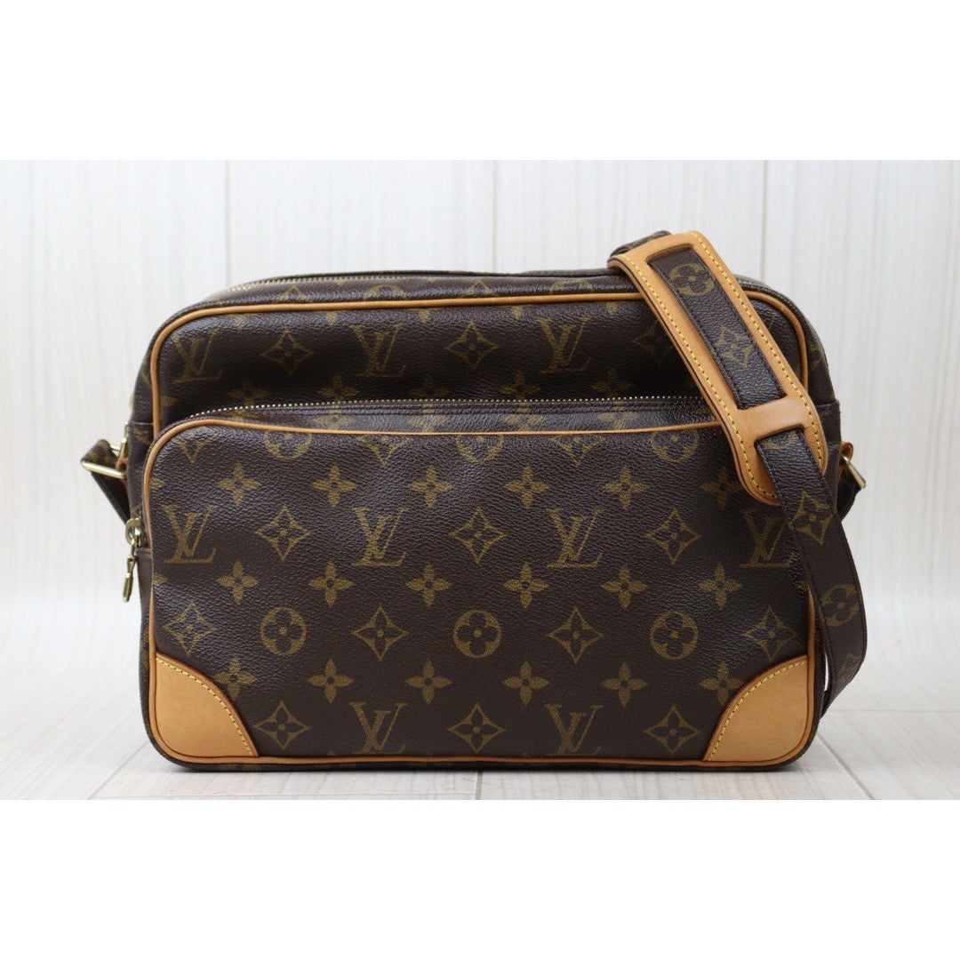 Rank AB ｜ LV Monogram Nile Shoulder Bag｜24070101