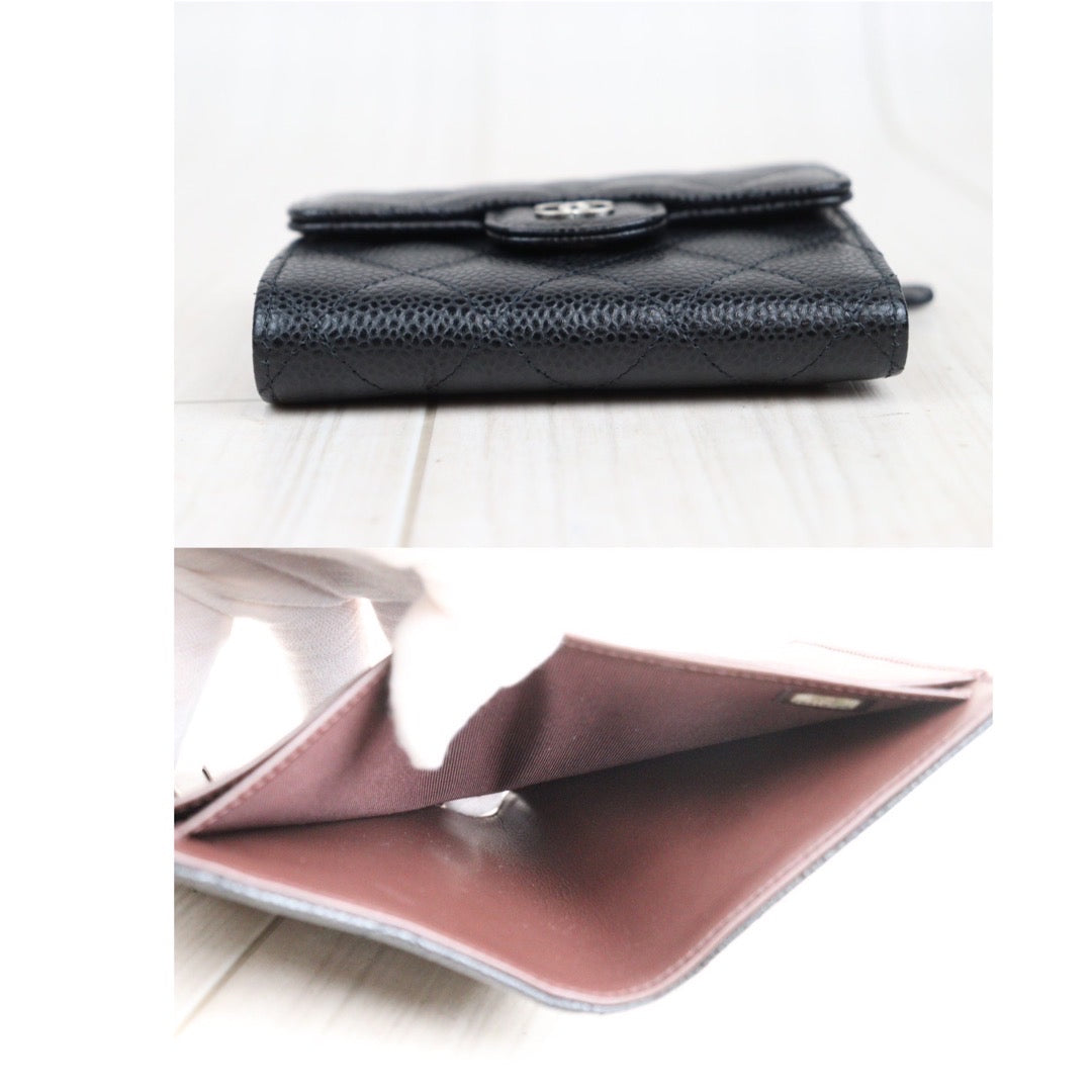 Rank A ｜Chanel Caviar Skin Tri-fold Wallet Black Made in 2018 Year｜23110701