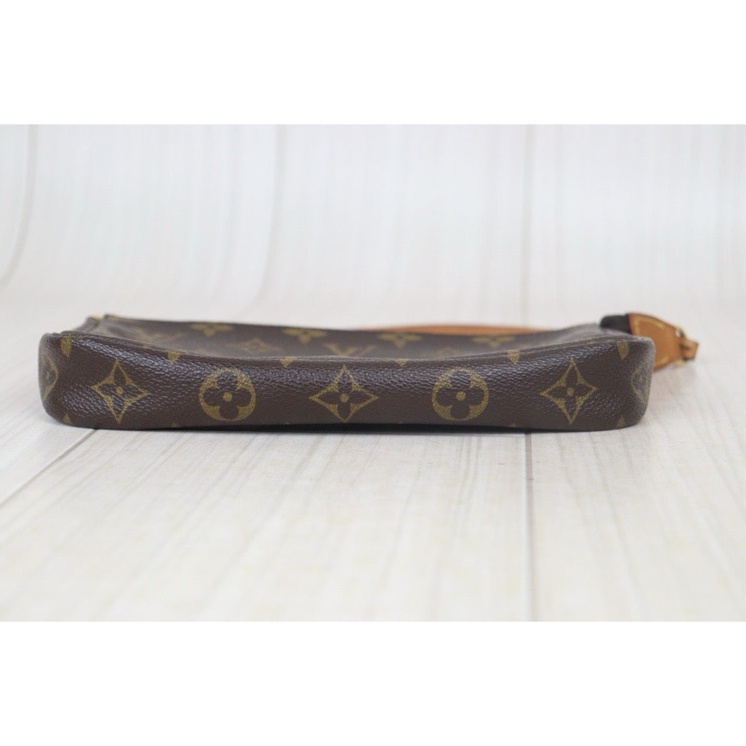 Good ( Rank AB) ｜ LV Monogram Pochette Accessoires Vintage Model｜24091804
