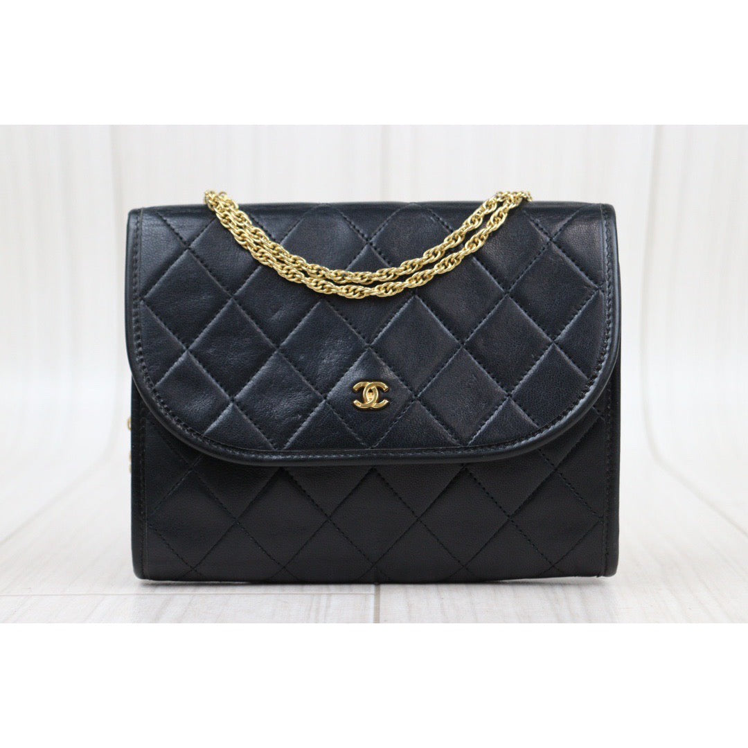 Rank AB｜ CHANEL Mini Coco Mark Matrasse Lambskin Chain Shoulder Bag ｜24022715
