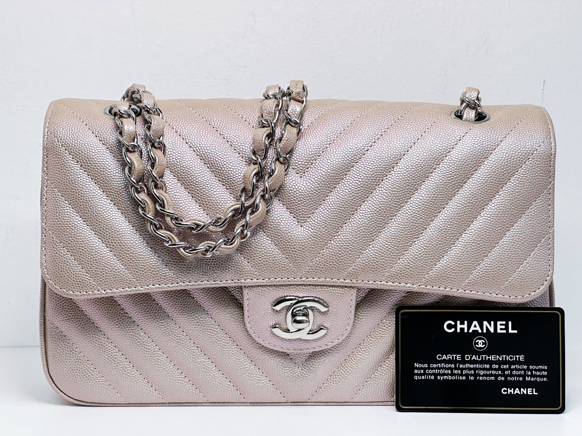 Chanel Medium Classic Chevron Caviar Double Flap Rose Gold SHW 24769 holo card