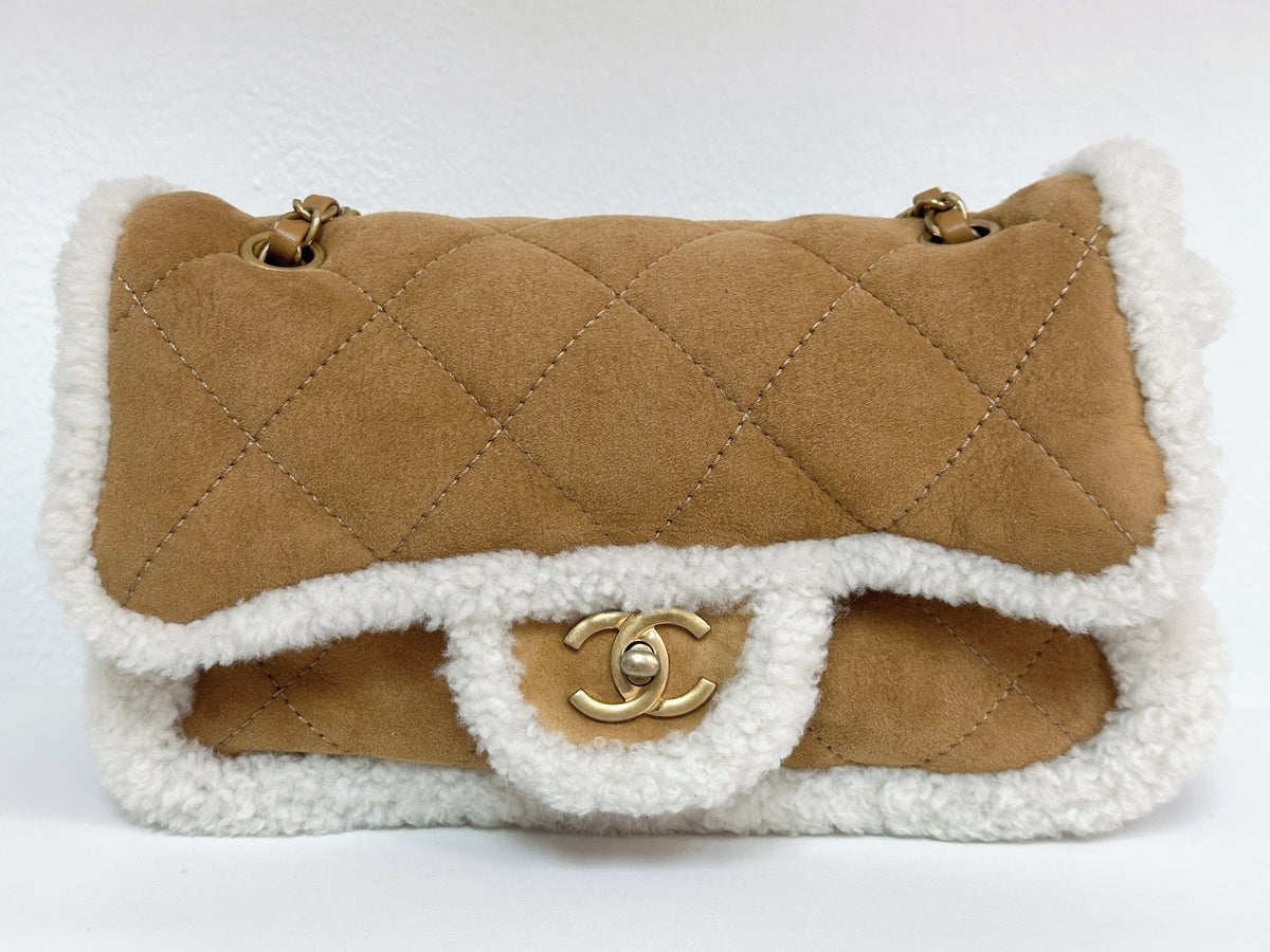 Chanel Medium Shearling Coco Neige Flap  holo card 264