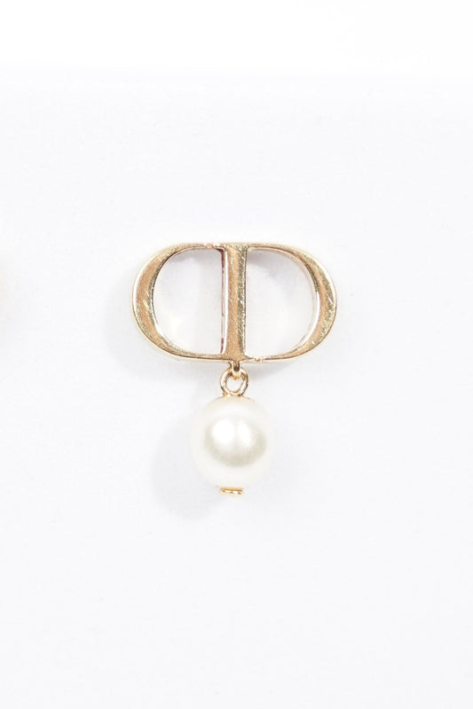 Christian Dior Petit CD Earrings Gold / Pearl Base Metal