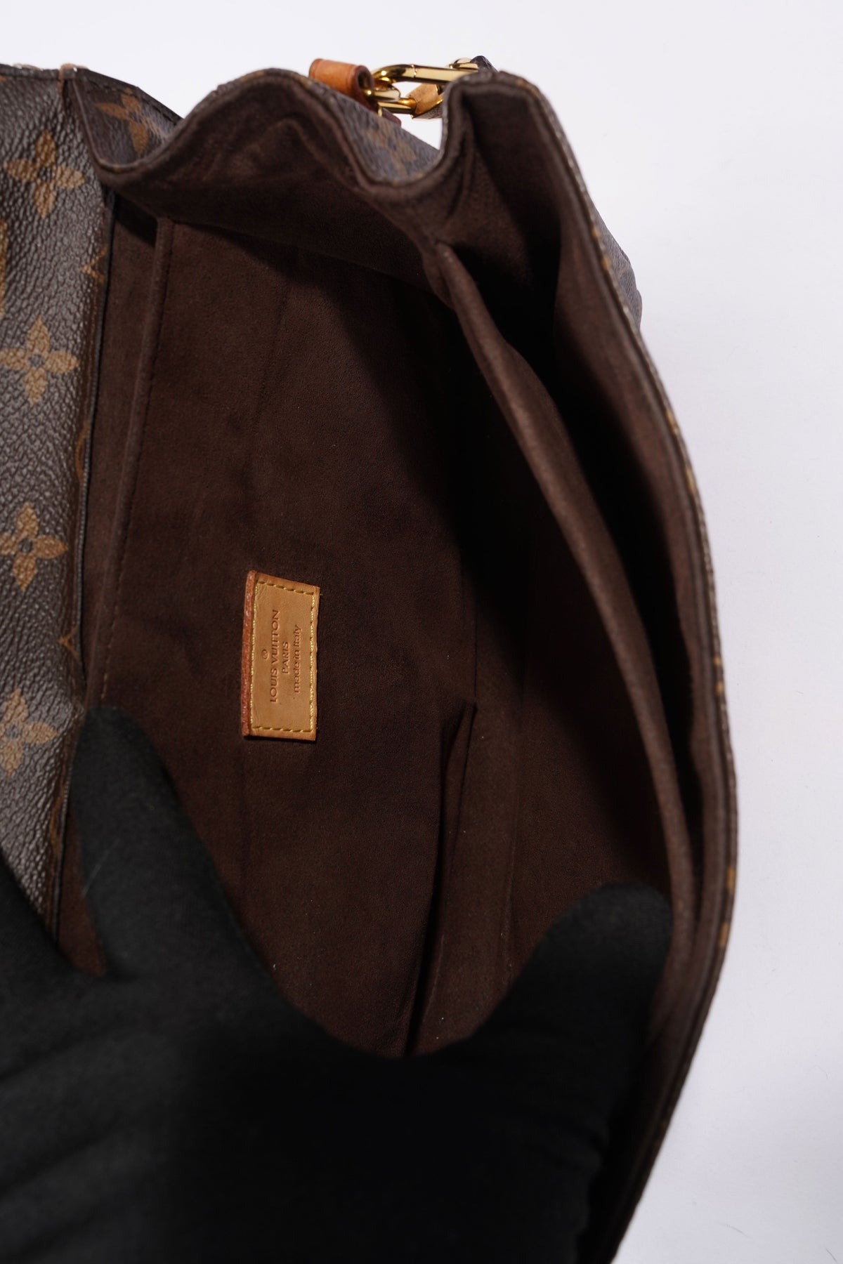 Louis Vuitton Pochette Metis Monogram Coated Canvas