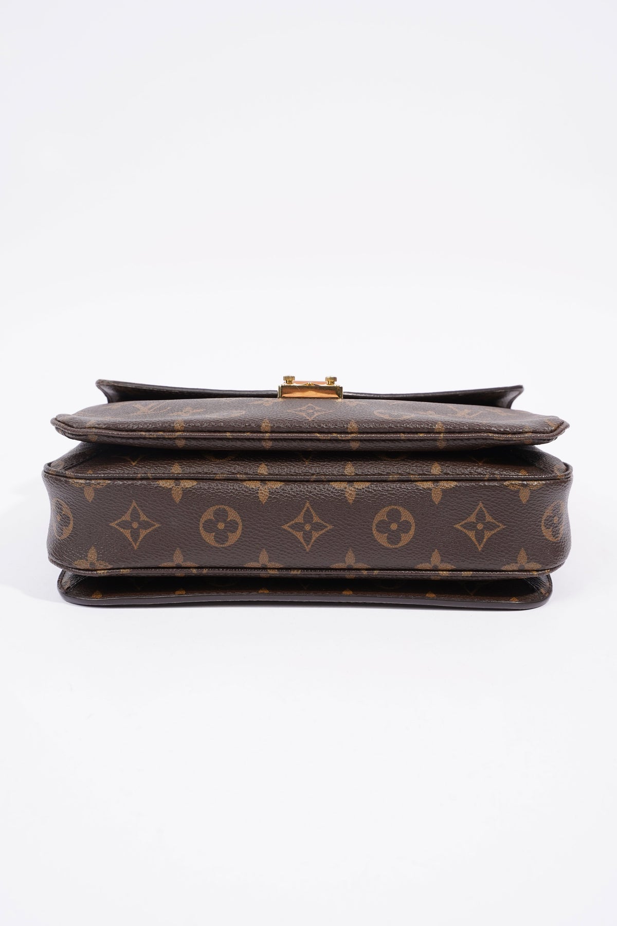 Louis Vuitton Pochette Metis Monogram Coated Canvas