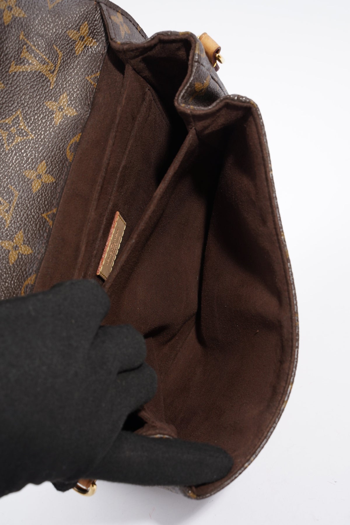 Louis Vuitton Pochette Metis Monogram Monogram Brown Coated Canvas